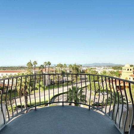 Embassy Suites By Hilton Santa Ana Orange County Airport Екстериор снимка