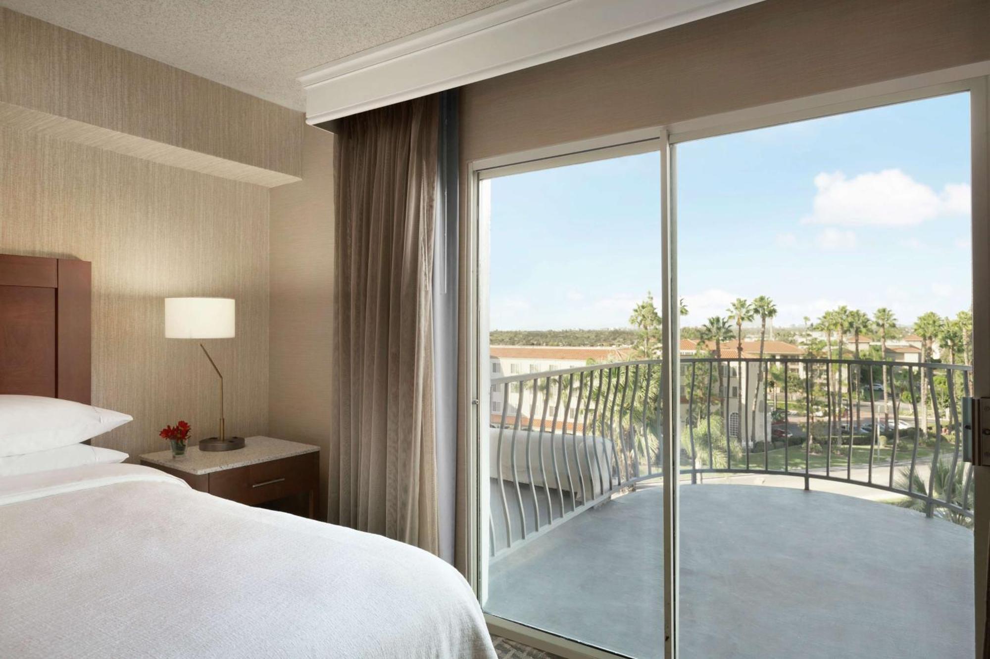 Embassy Suites By Hilton Santa Ana Orange County Airport Екстериор снимка