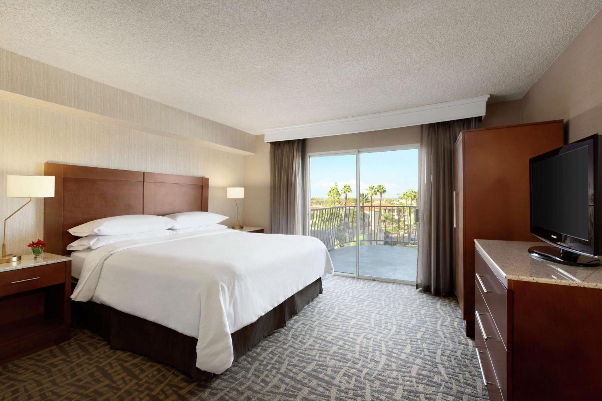 Embassy Suites By Hilton Santa Ana Orange County Airport Екстериор снимка