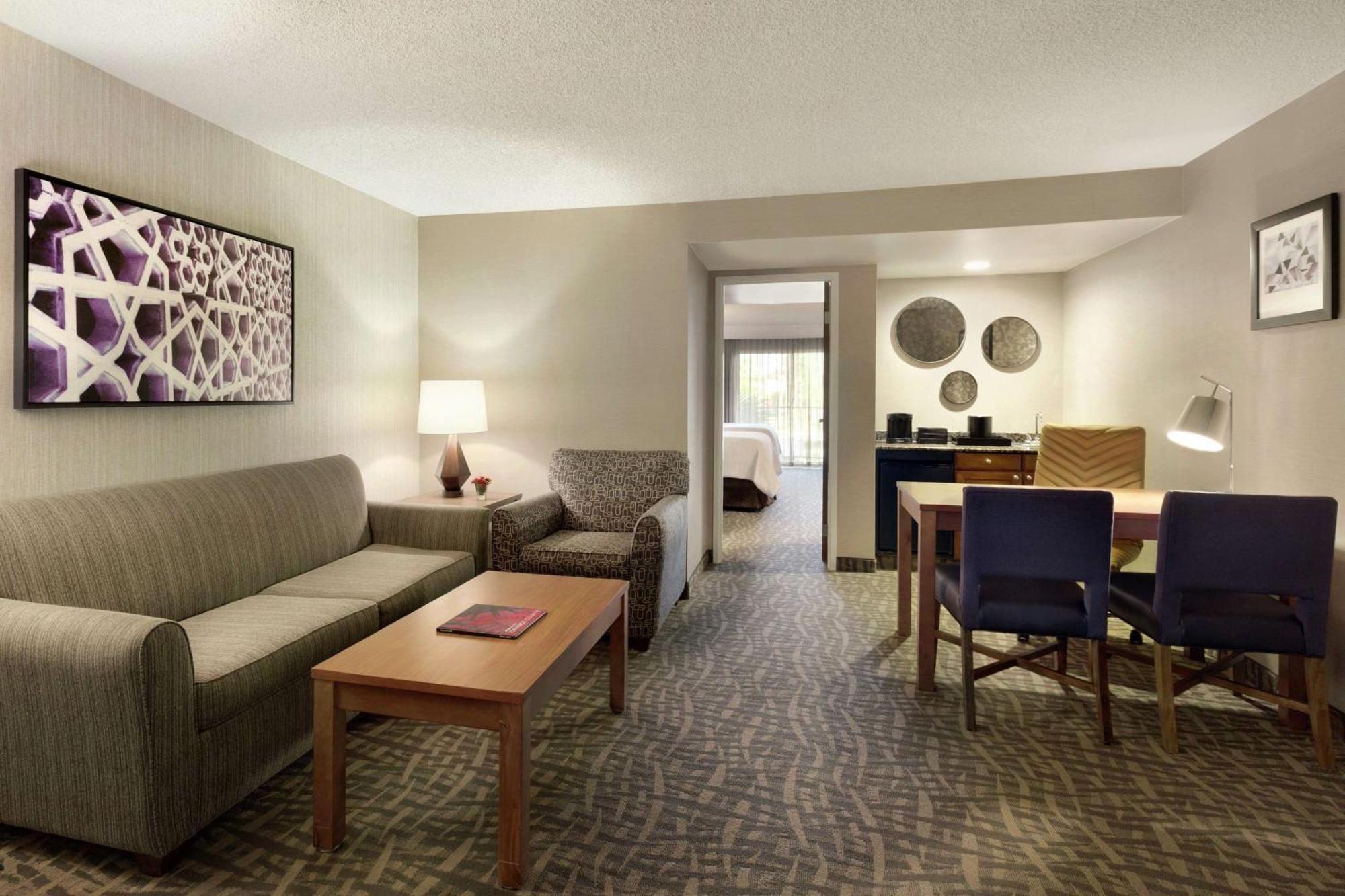 Embassy Suites By Hilton Santa Ana Orange County Airport Екстериор снимка