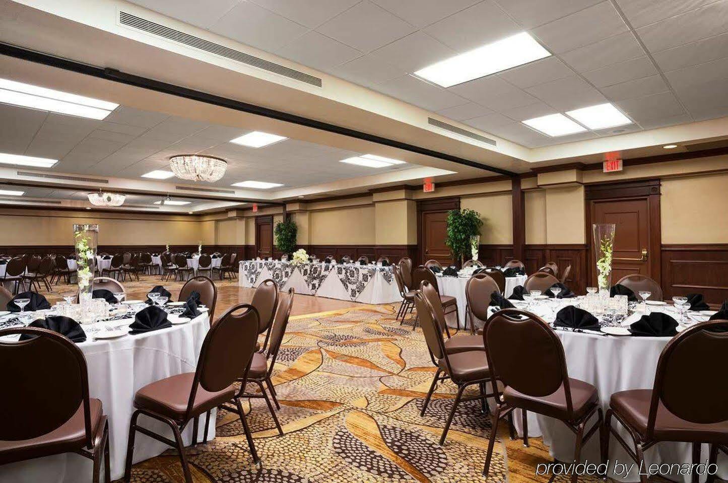 Embassy Suites By Hilton Santa Ana Orange County Airport Екстериор снимка